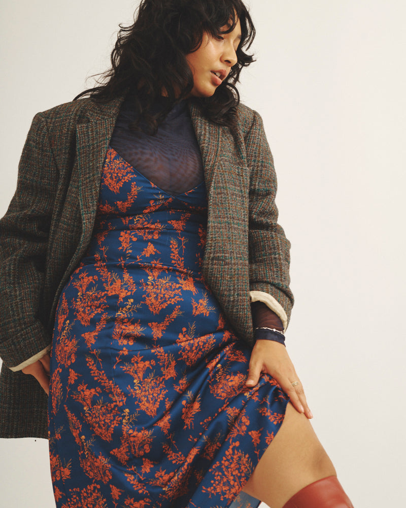 MESH MOCK NECK WAVE BLACK